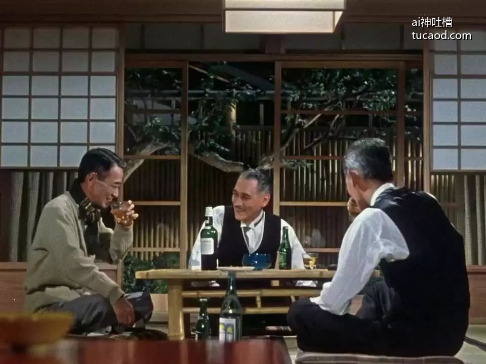 秋刀鱼之味影评_小津安二郎最后一部电影_木鱼微剧场_木鱼水心|实是有可能介绍给别人。 那么,面对这种随时可能发生的错过,其实应该 趁着有机会赶快去做 啊。
